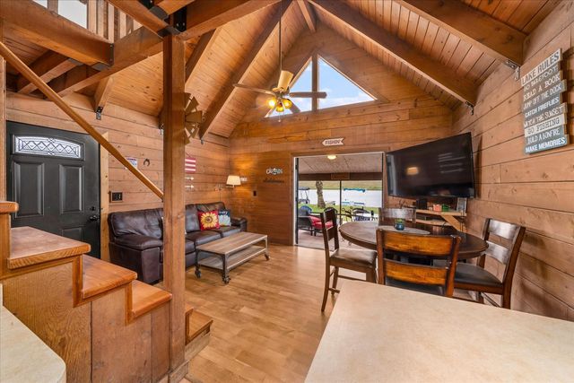 8344 US Highway 441, Okeechobee, FL 34974