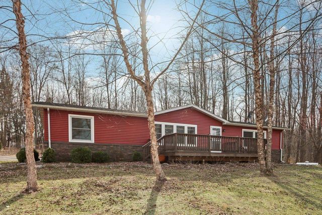 E11453 Bunker Drive, Baraboo, WI 53913
