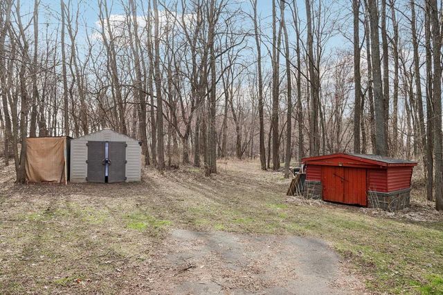 E11453 Bunker Drive, Baraboo, WI 53913
