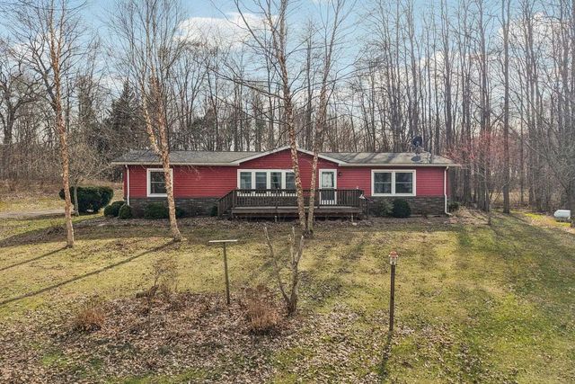 E11453 Bunker Drive, Baraboo, WI 53913