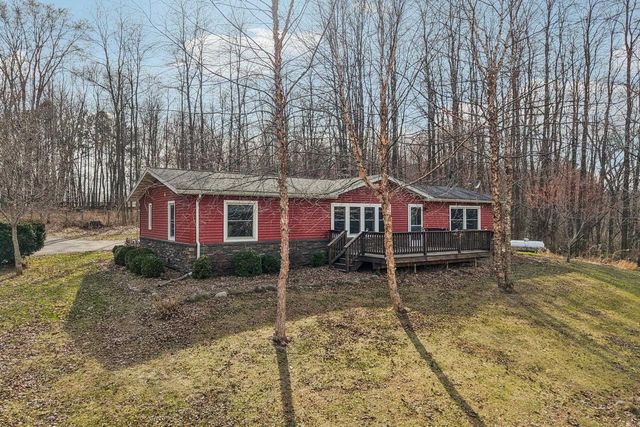 E11453 Bunker Drive, Baraboo, WI 53913