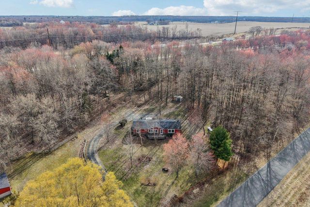 E11453 Bunker Drive, Baraboo, WI 53913