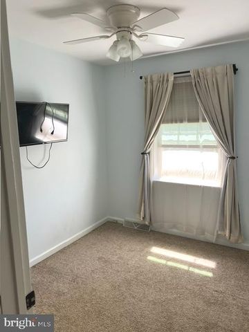 525 COBBLESTONE LN, Lancaster, PA 17601