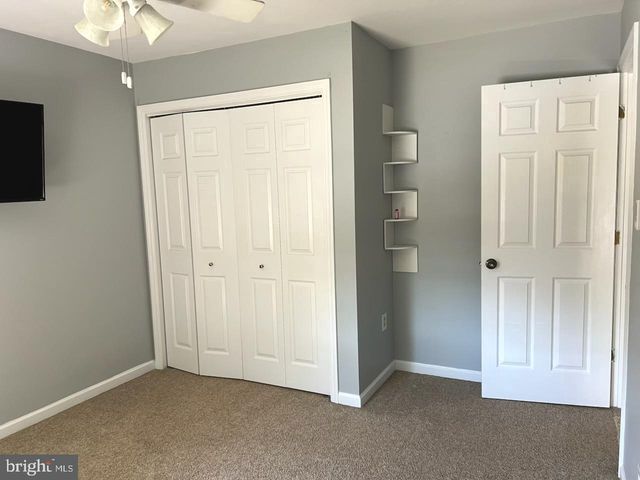 525 COBBLESTONE LN, Lancaster, PA 17601