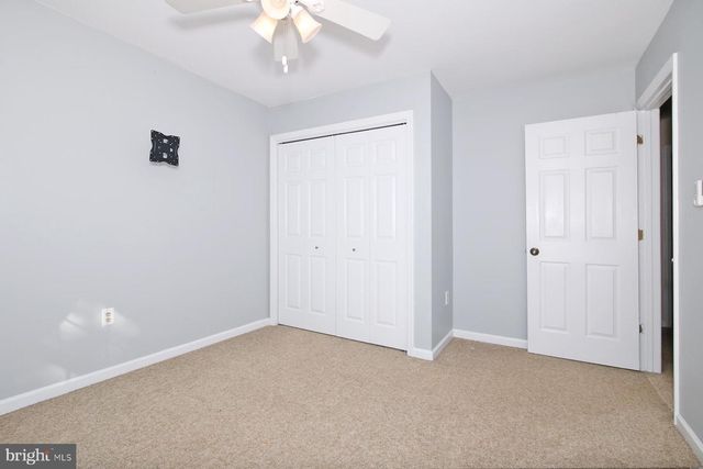 525 COBBLESTONE LN, Lancaster, PA 17601