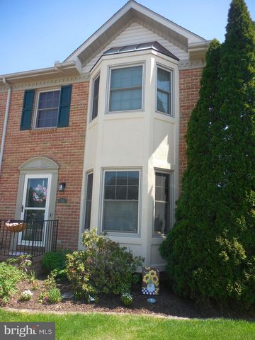 525 COBBLESTONE LN, Lancaster, PA 17601