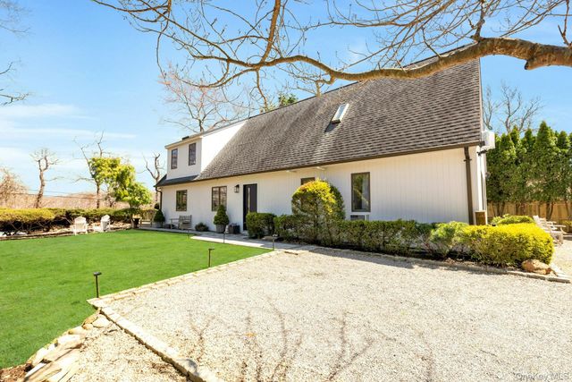 25 Miami Avenue, Peconic, NY 11958