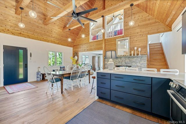 25 Miami Avenue, Peconic, NY 11958