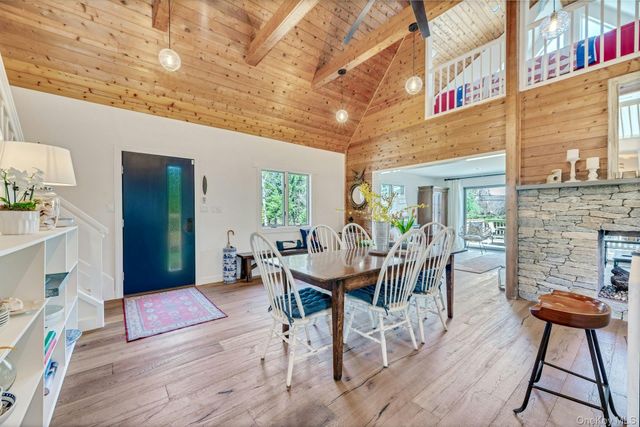 25 Miami Avenue, Peconic, NY 11958