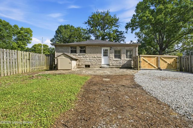 12012 Brinley Ave, Louisville, KY 40243