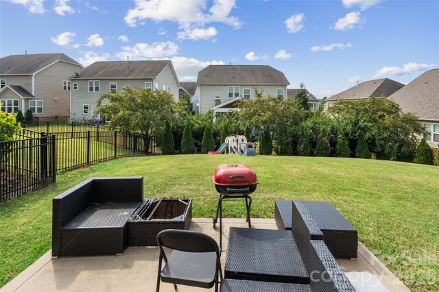 2067 Hamil Ridge Drive, Waxhaw, NC 28173