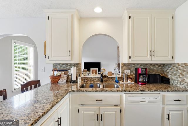 6 Cain Drive, Cartersville, GA 30121