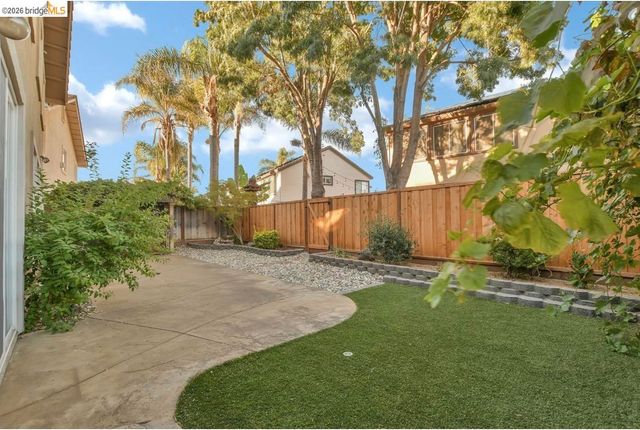 2533 Crescent Way, Discovery Bay, CA 94505
