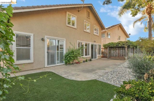 2533 Crescent Way, Discovery Bay, CA 94505