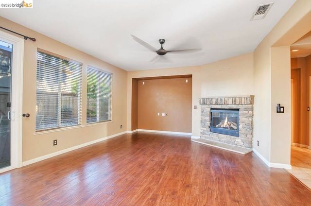 2533 Crescent Way, Discovery Bay, CA 94505