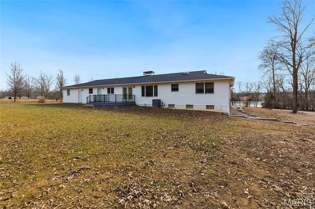 22121 Glen Ellen Cove, Warrenton, MO 63383