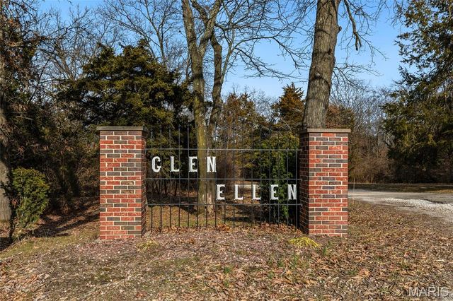22121 Glen Ellen Cove, Warrenton, MO 63383