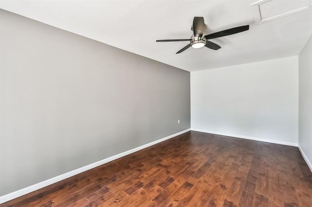 6530 Westview Drive, Houston, TX 77055