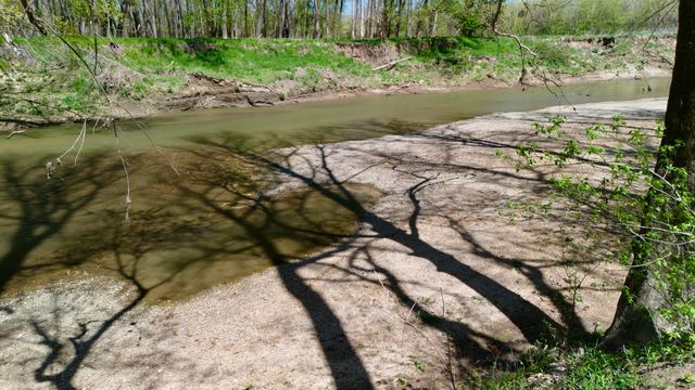 1307 TARA RD, Jefferson City, MO 65101