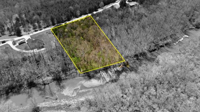 1307 TARA RD, Jefferson City, MO 65101