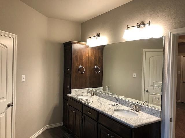 451 Silverton Drive, Granbury, TX 76049