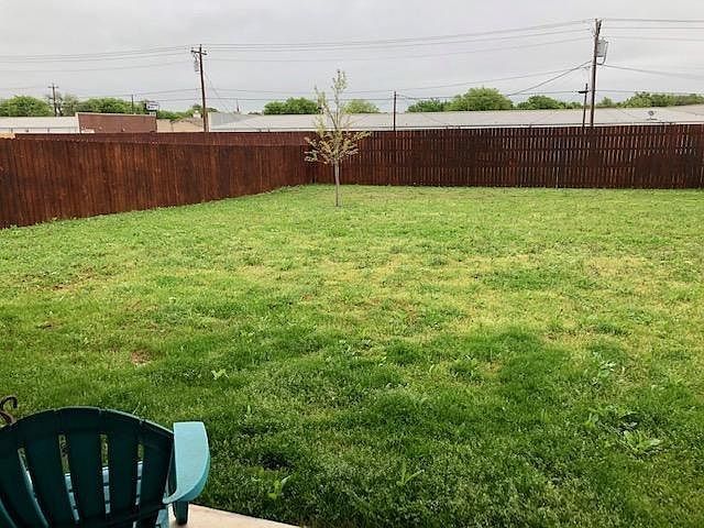 451 Silverton Drive, Granbury, TX 76049