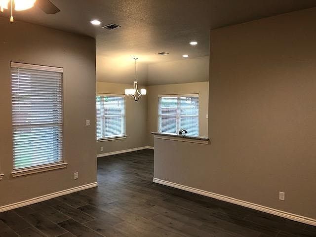 451 Silverton Drive, Granbury, TX 76049