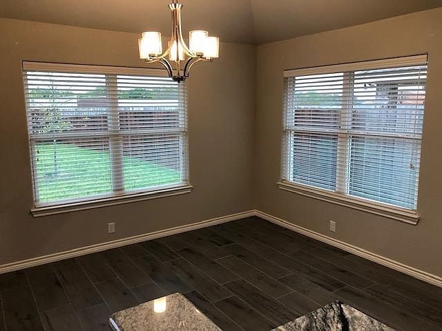 451 Silverton Drive, Granbury, TX 76049