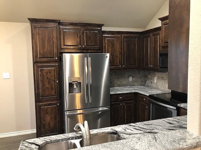 451 Silverton Drive, Granbury, TX 76049