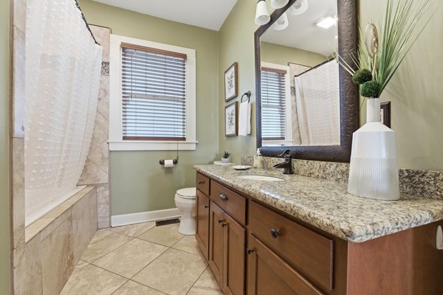 1139 E 8th Street, Chattanooga, TN 37403