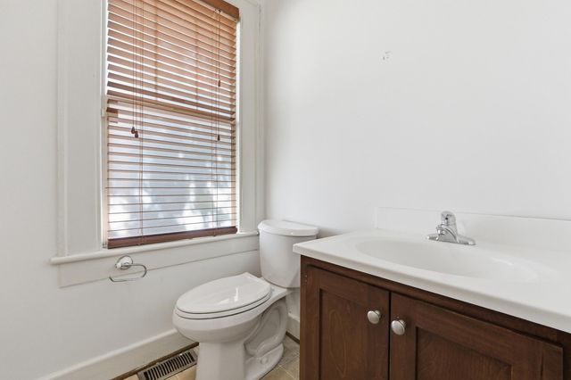 1139 E 8th Street, Chattanooga, TN 37403