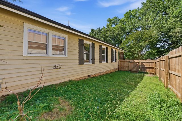 1139 E 8th Street, Chattanooga, TN 37403