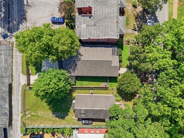 1139 E 8th Street, Chattanooga, TN 37403