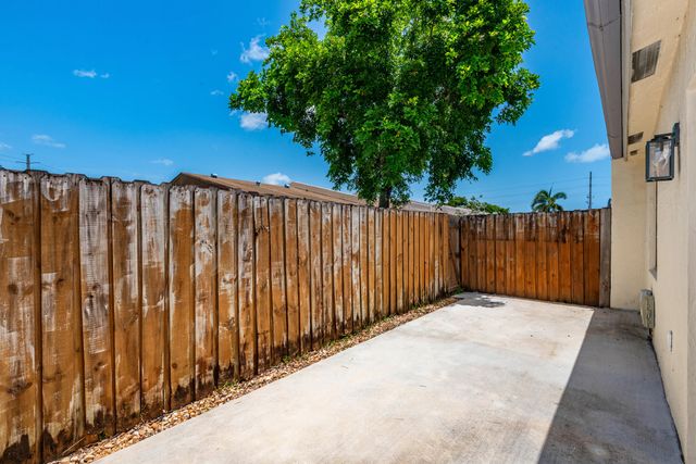 9279 NW 17TH Court, Pembroke Pines, FL 33024