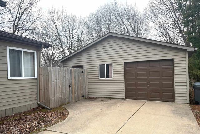 1201 N Chilson Street, Bay City, MI 48706