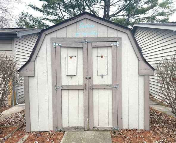 1201 N Chilson Street, Bay City, MI 48706