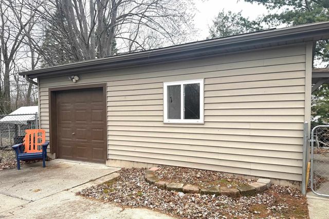 1201 N Chilson Street, Bay City, MI 48706