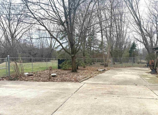 1201 N Chilson Street, Bay City, MI 48706