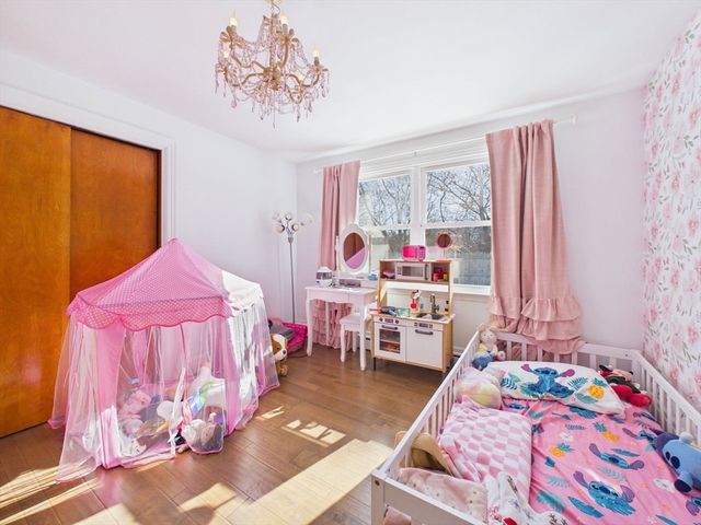 112 Lawson Ave, Acushnet, MA 02743