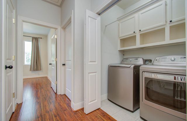 10205 Brooktree Drive, Houston, TX 77043