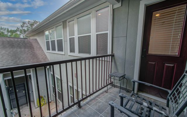 10205 Brooktree Drive, Houston, TX 77043