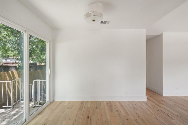 1800 Nicole CIR B, Round Rock, TX 78664