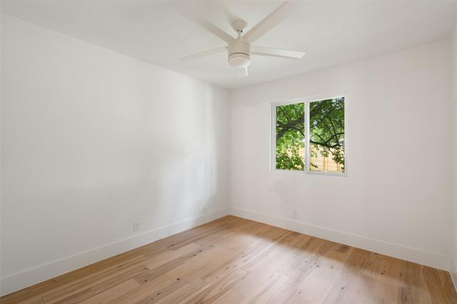 1800 Nicole CIR B, Round Rock, TX 78664