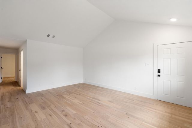 1800 Nicole CIR B, Round Rock, TX 78664