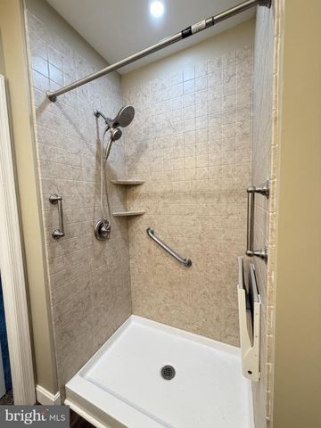 46 E MILL ST, Nesquehoning, PA 18240