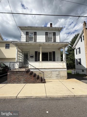 46 E MILL ST, Nesquehoning, PA 18240