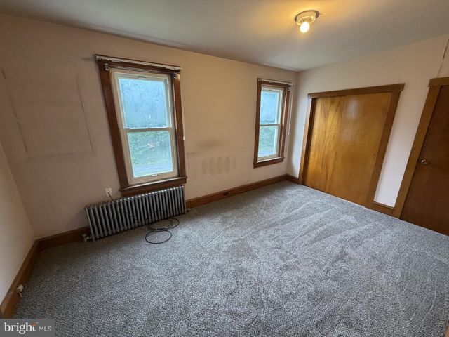 46 E MILL ST, Nesquehoning, PA 18240