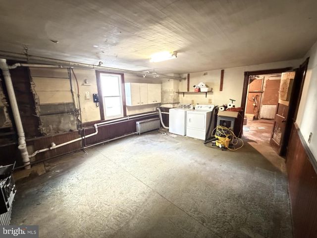 46 E MILL ST, Nesquehoning, PA 18240