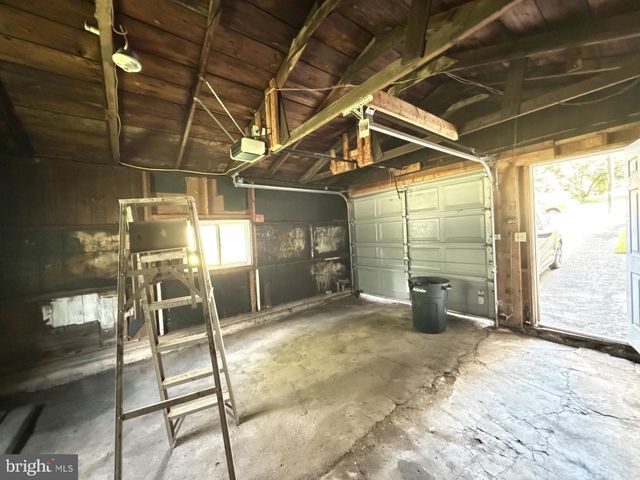 46 E MILL ST, Nesquehoning, PA 18240