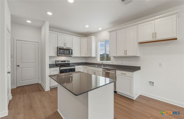 1322 Sky Ridge Court, Belton, TX 76513